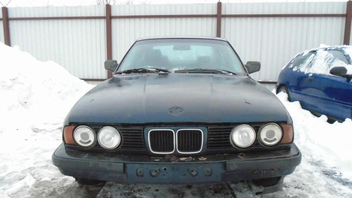 BMW 5 series III (E34), 1988