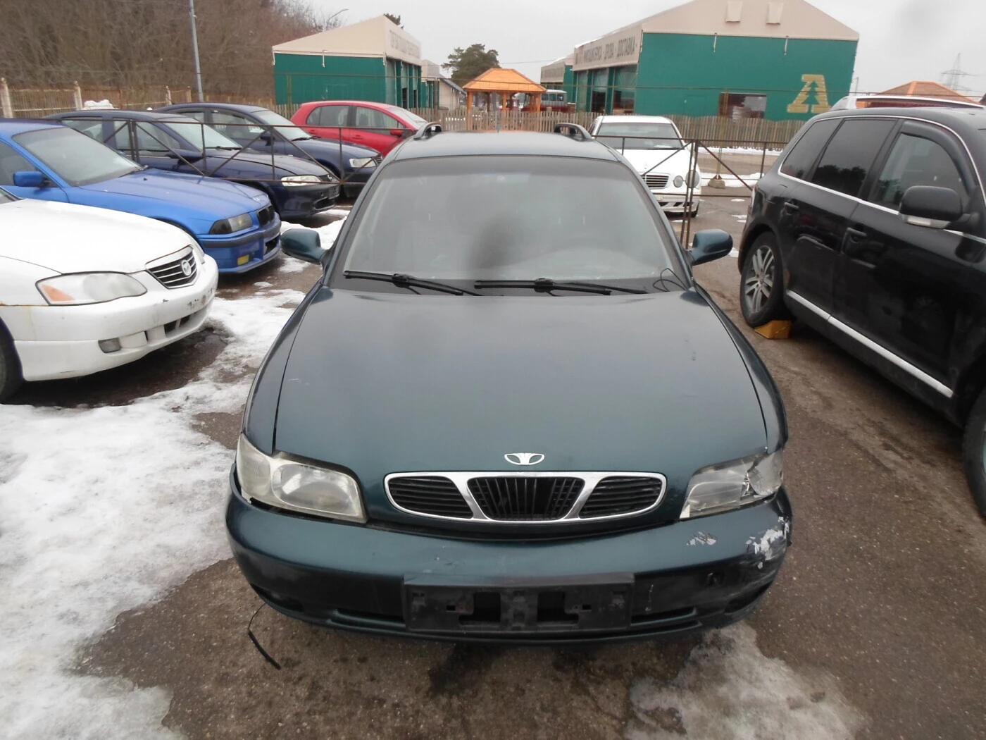 Daewoo Nubira I, 1998