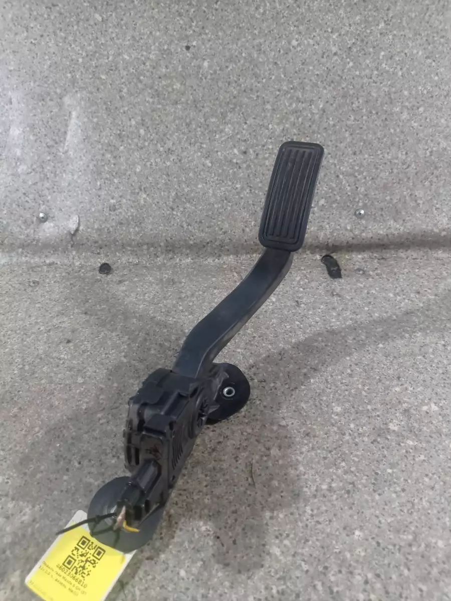 Педаль газа к Mazda 6 2009