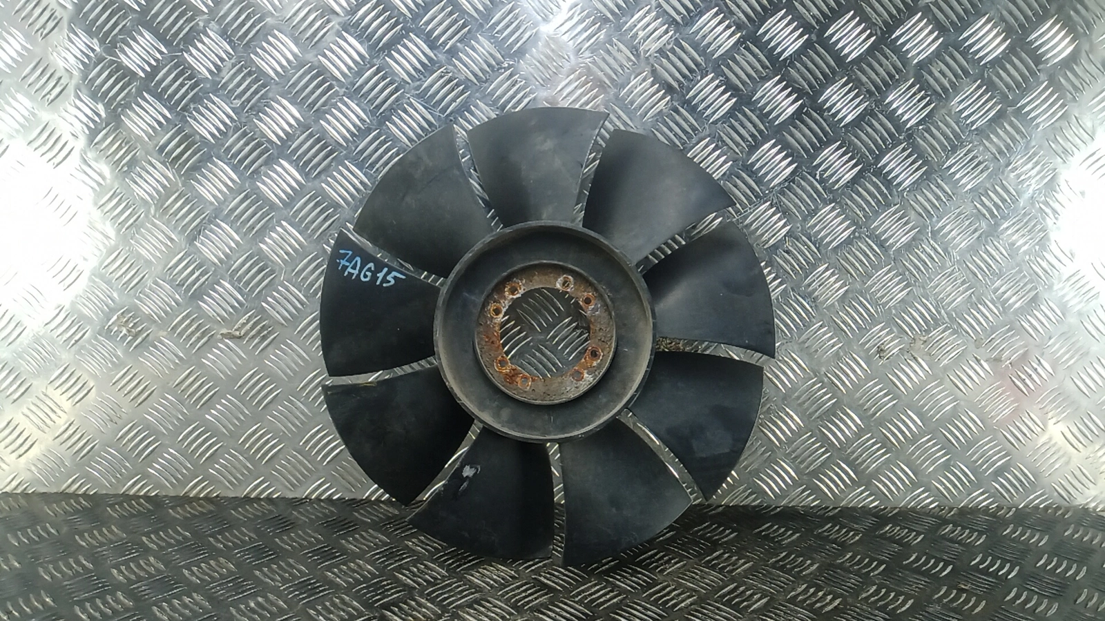 Крыльчатка вискомуфты к Iveco  2013