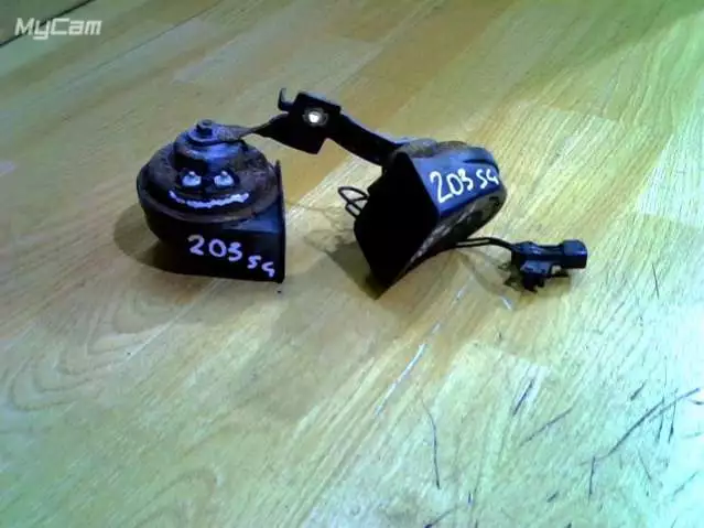 Сигнал (клаксон) к Ford Focus 2005
