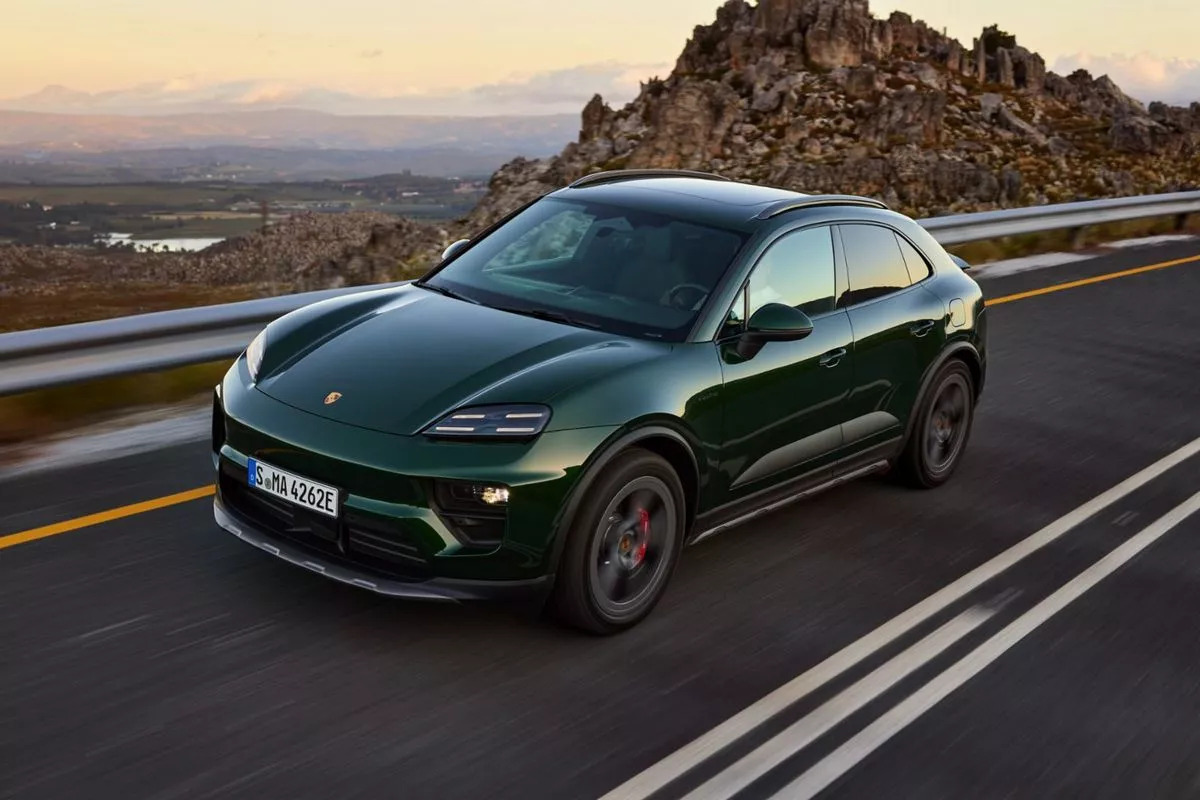 Porsche Macan: расширение гаммы и внедорожный пакет для кроссовера