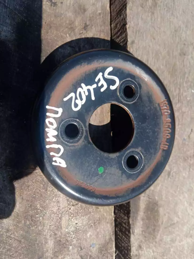 Шкив помпы к Ford Focus 2005