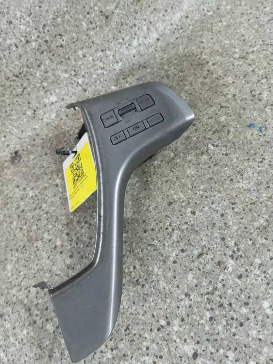Кнопки руля к Mazda 6 2009