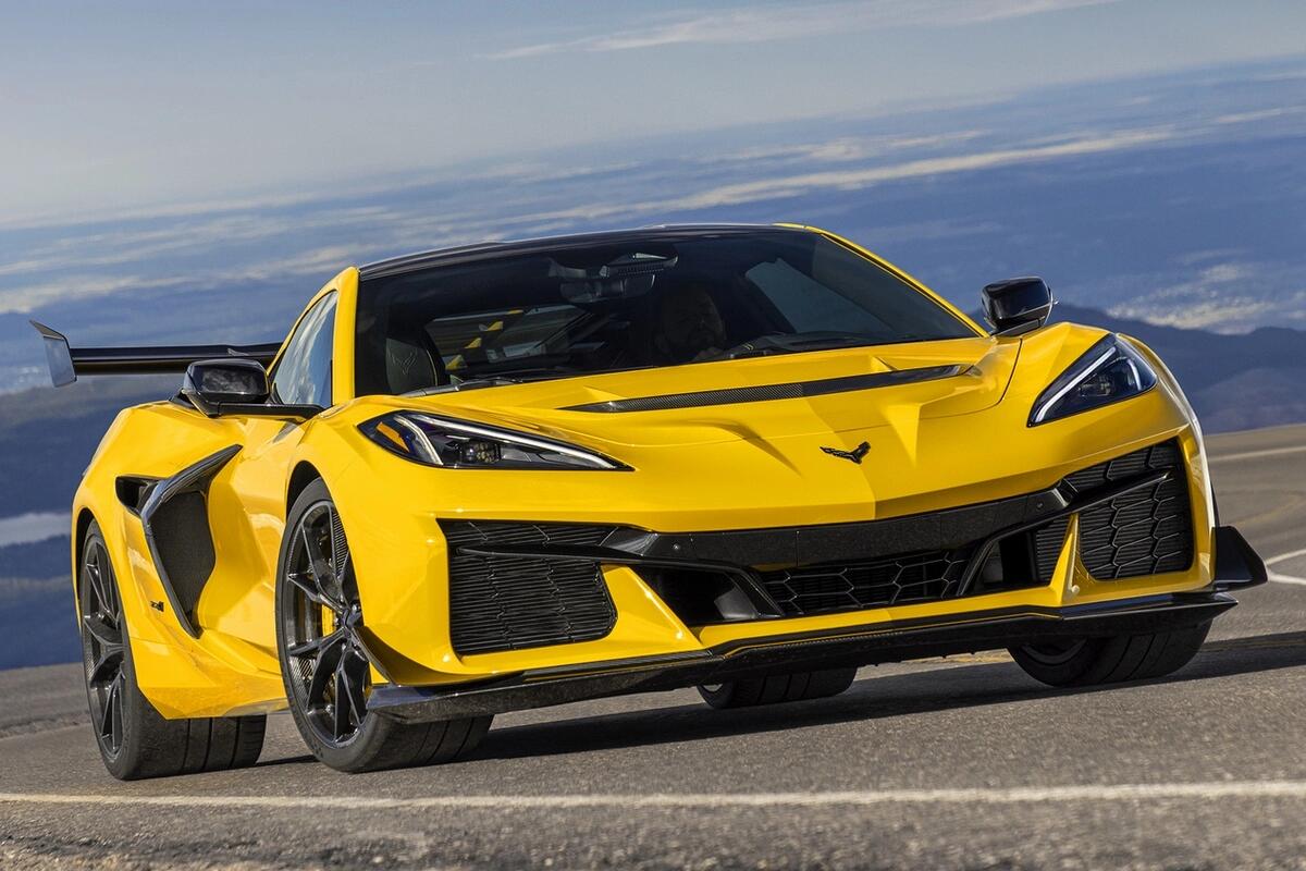 Самый мощный и быстрый: представлен новый Chevrolet Corvette ZR1