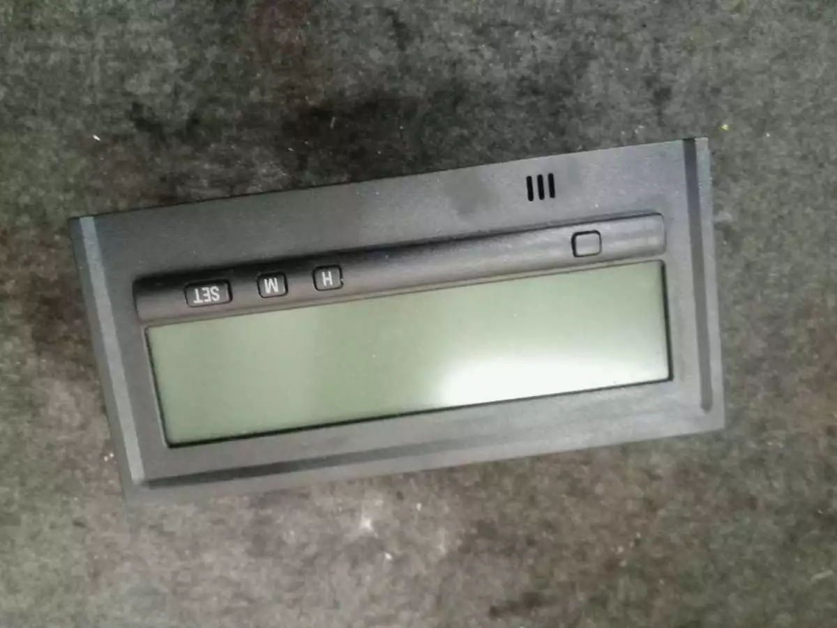 Дисплей к Mitsubishi Space Star 2003