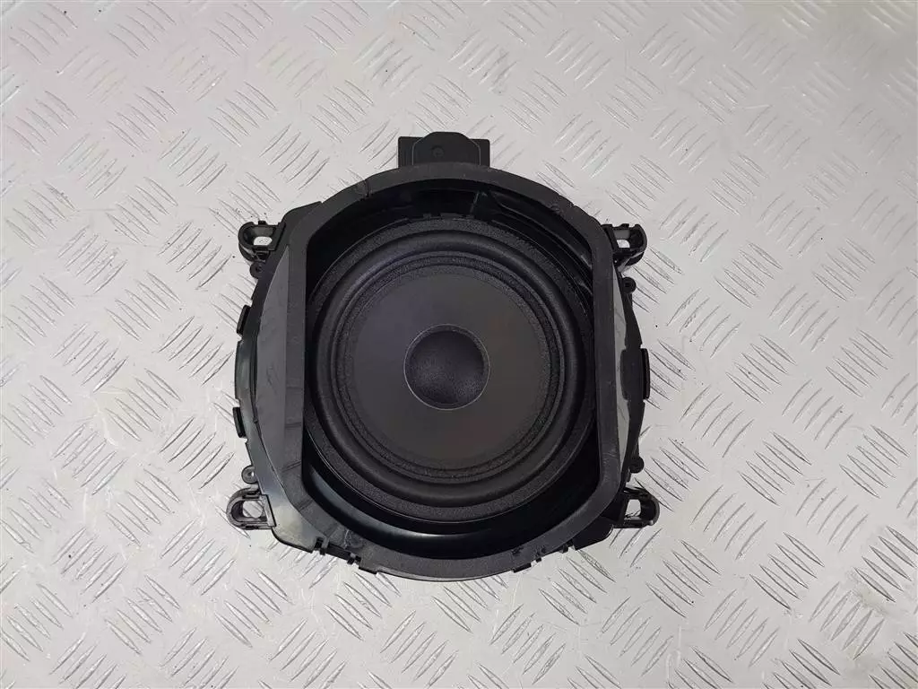 Сабвуфер к BMW X5 2017