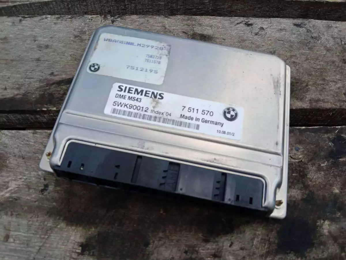 Блок управления двигателем к BMW X5 2002