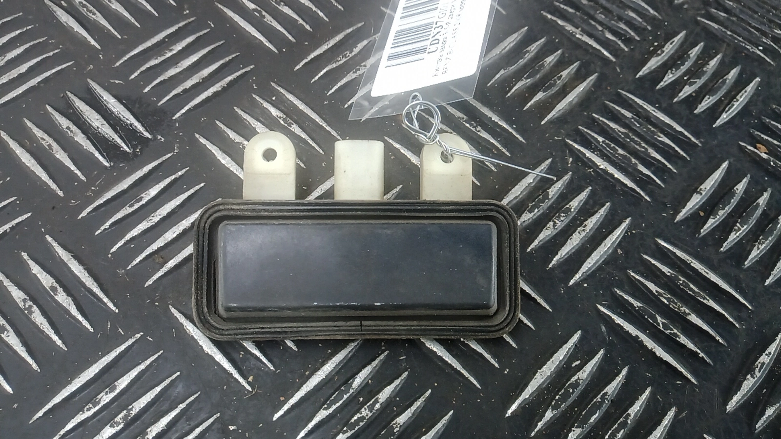 Кнопка  к Mercedes-Benz B-klasse 2008