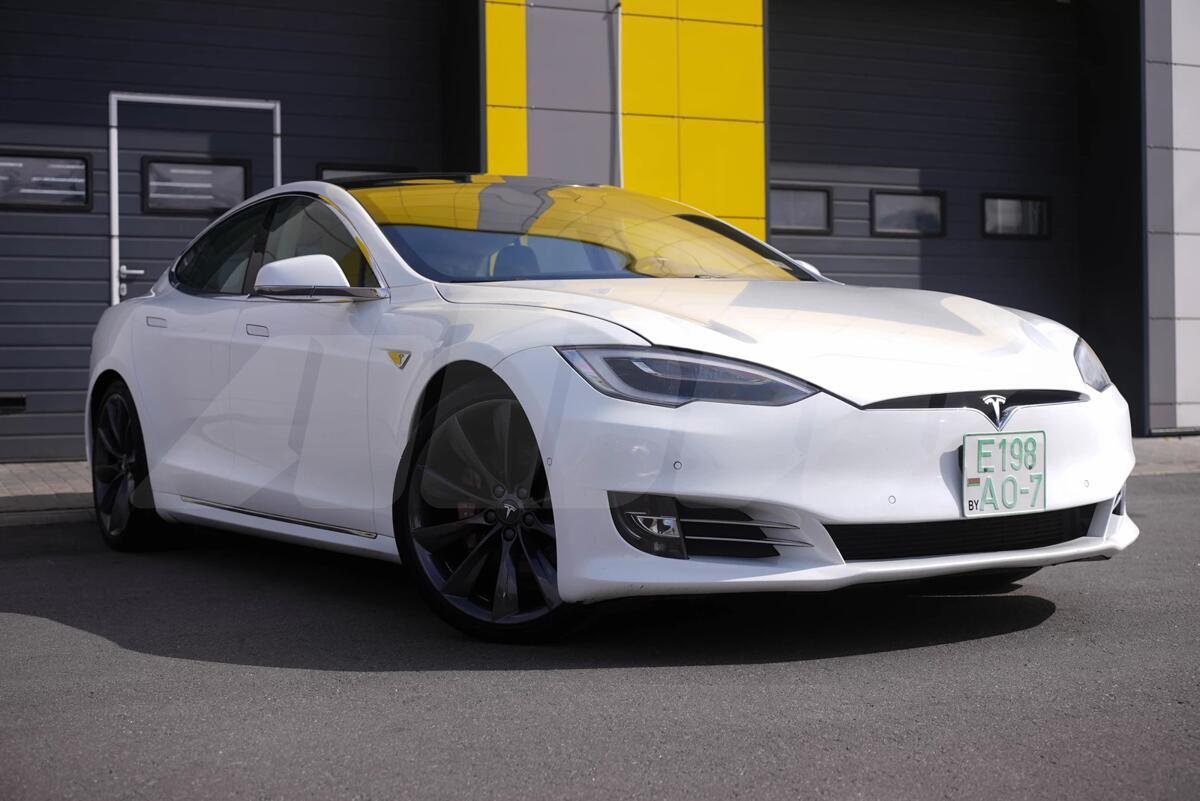 Tesla Model S I Рестайлинг, 2016