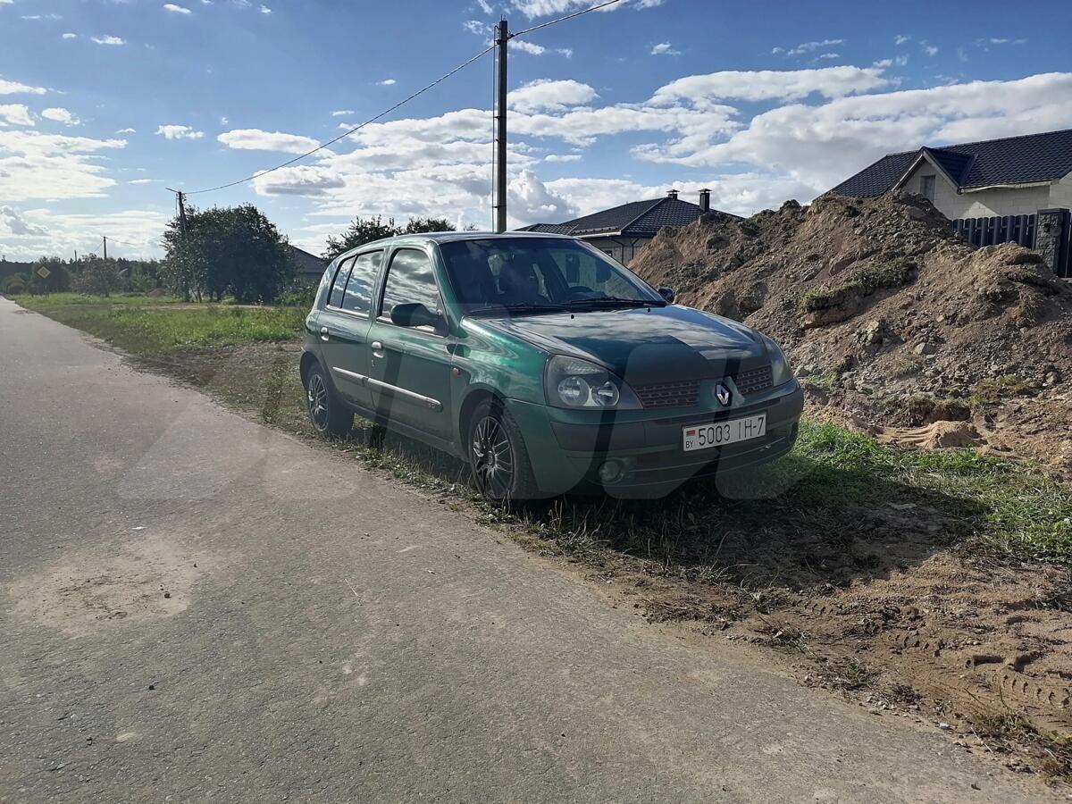 Renault Clio II Рестайлинг, 2001