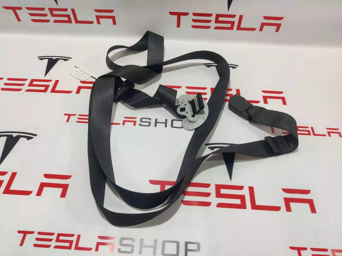 Ремень безопасности к Tesla Model 3 2019