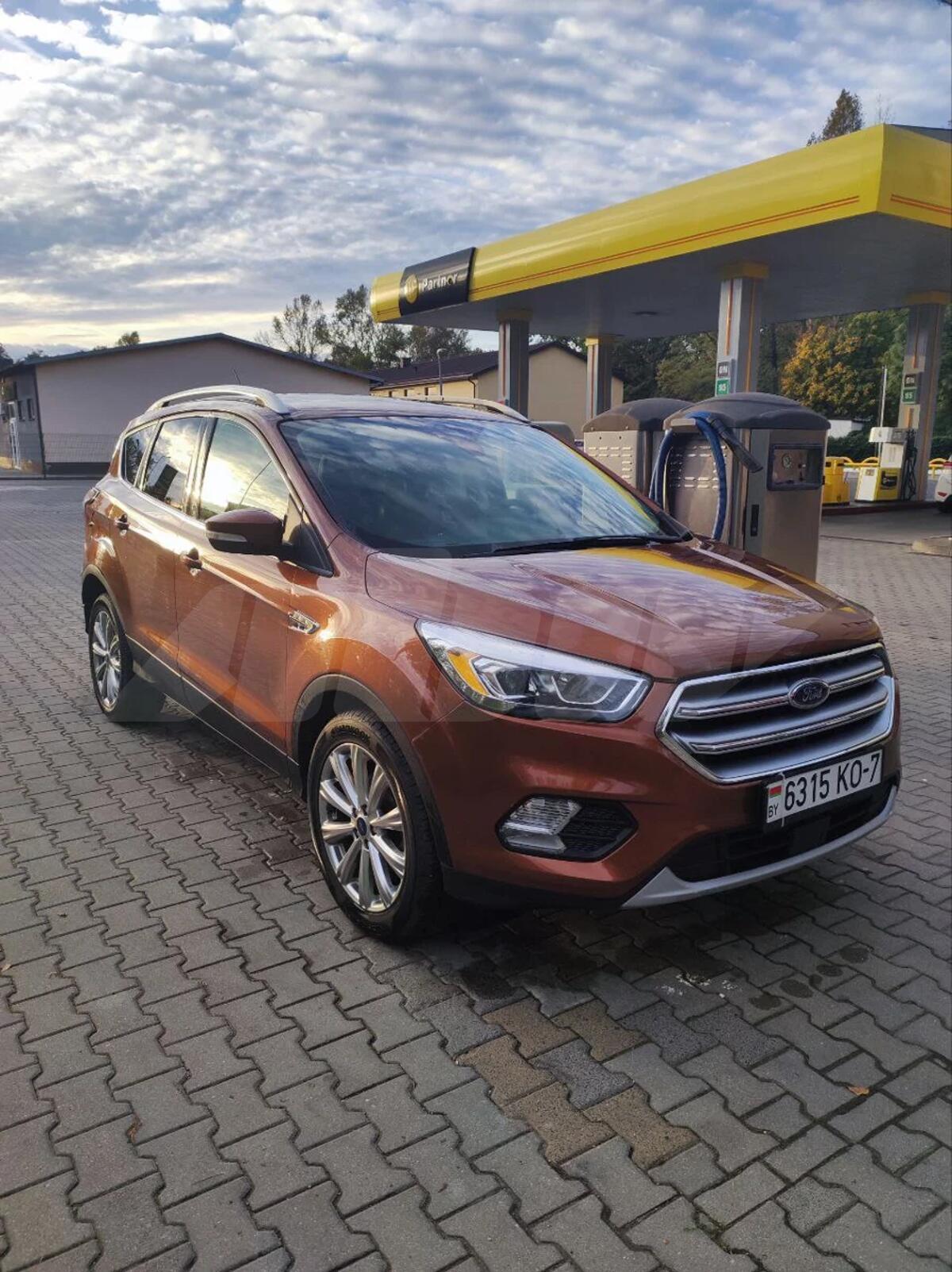 Ford Escape III Рестайлинг, 2017