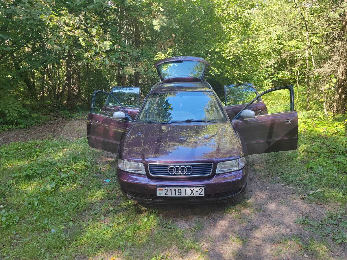 Audi A4 I (B5), 1996