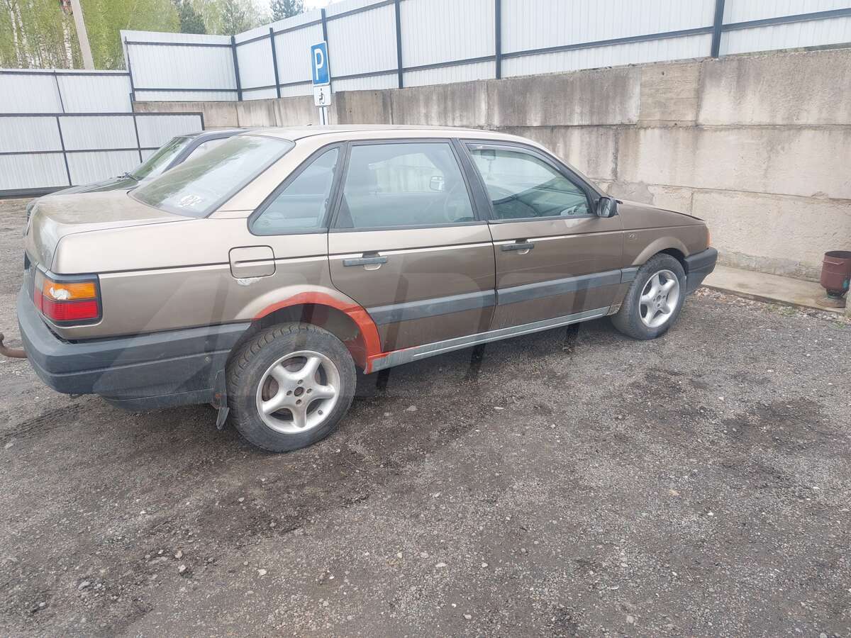 Volkswagen Passat B3, 1989