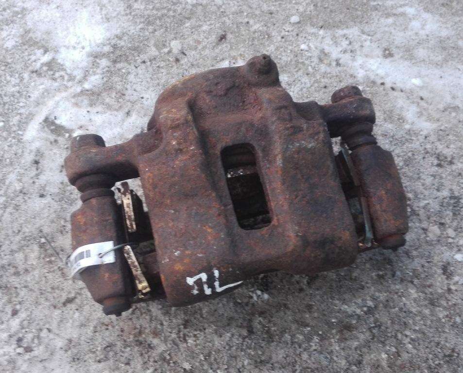 Суппорт передний левый к Isuzu Midi 1992