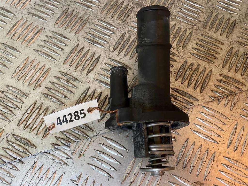 Корпус термостата к Ford C-MAX 2003