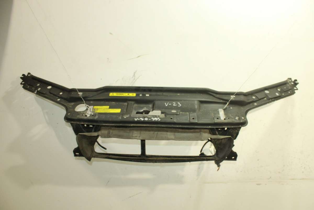 Планка под капот к Volvo V70 2001