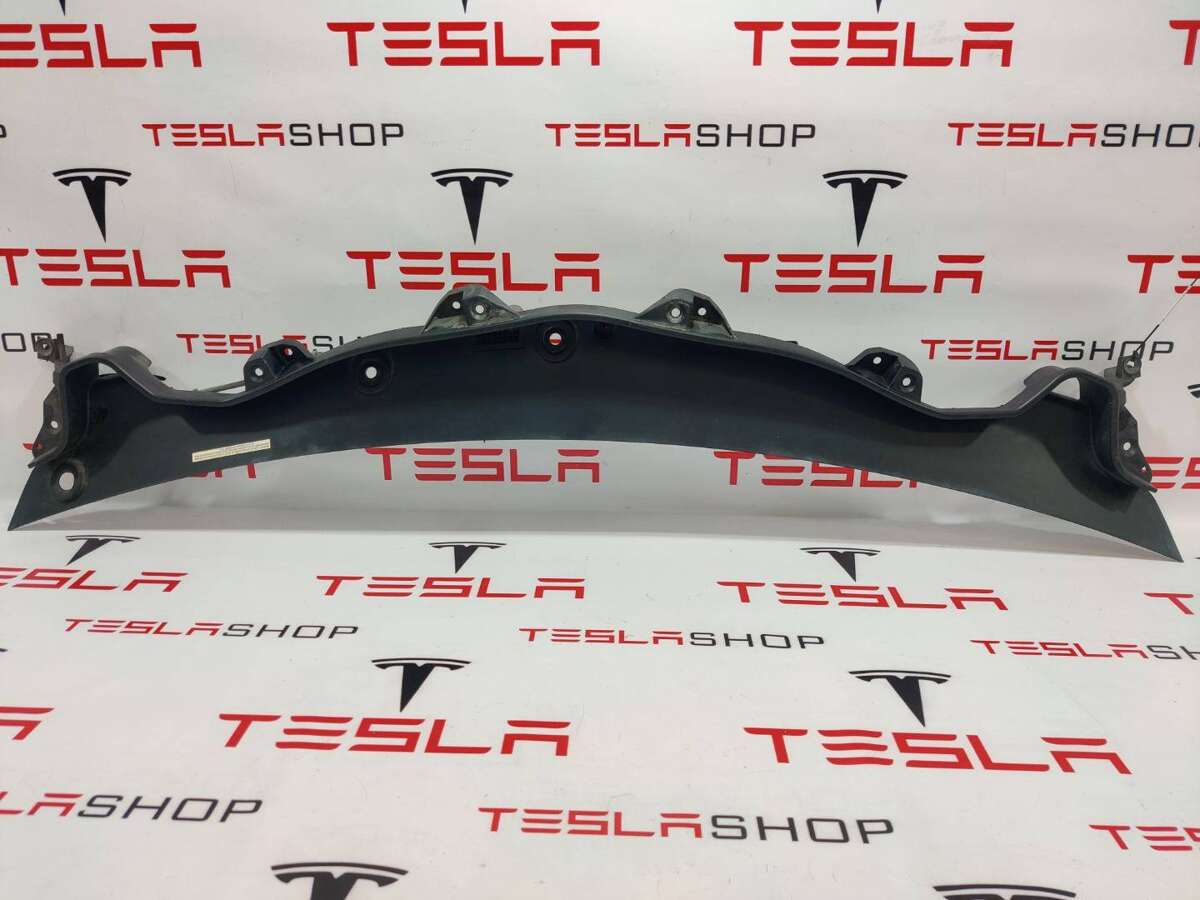 Дождевик к Tesla Model X 2018