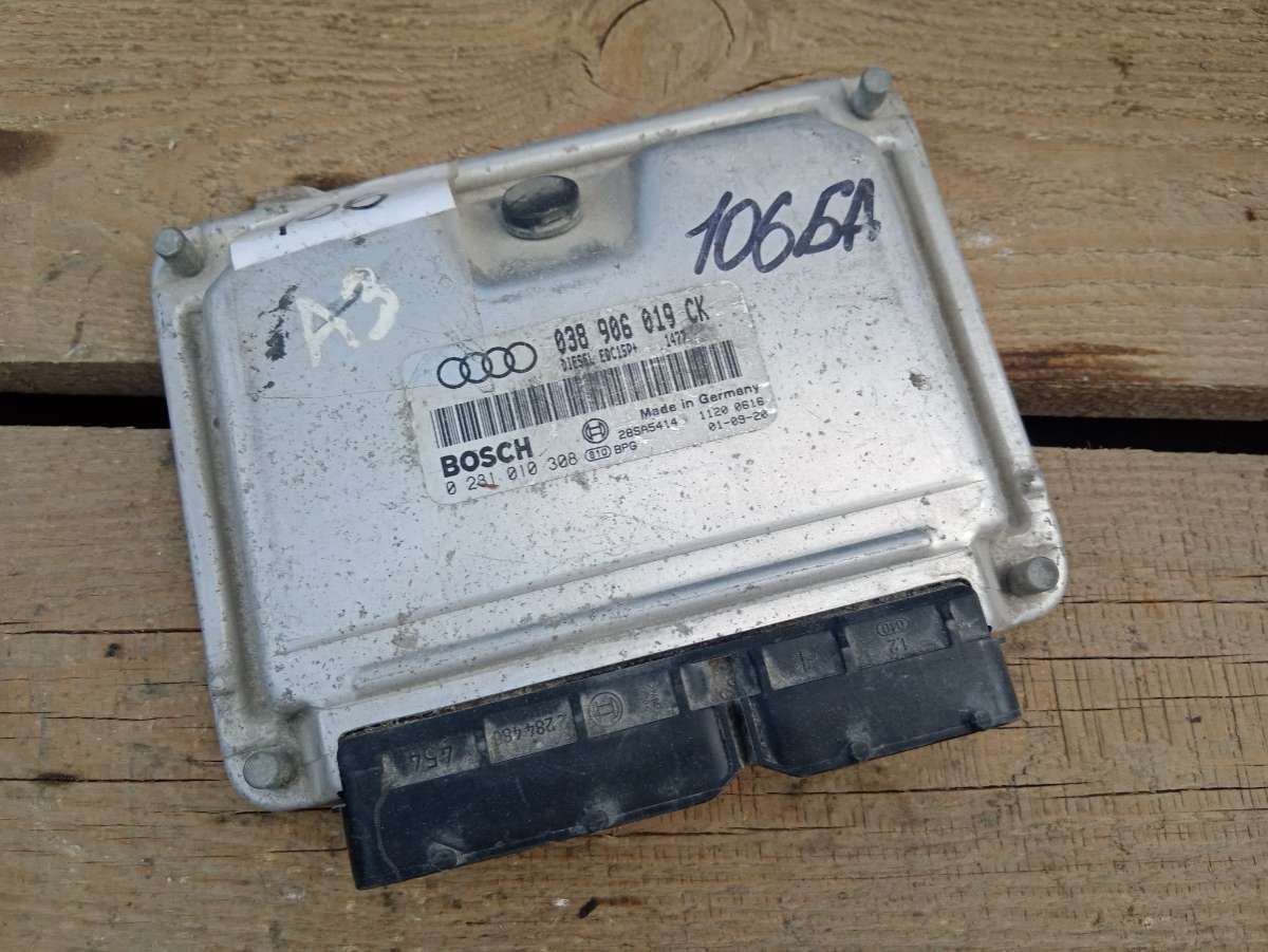 Блок управления двигателем к Audi A3 2000