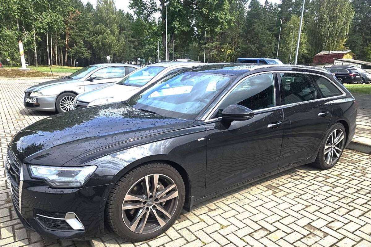 Литовские пограничники не впустили в Беларусь Audi A6