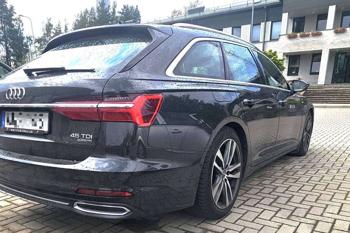 Литовские пограничники не впустили в Беларусь Audi A6