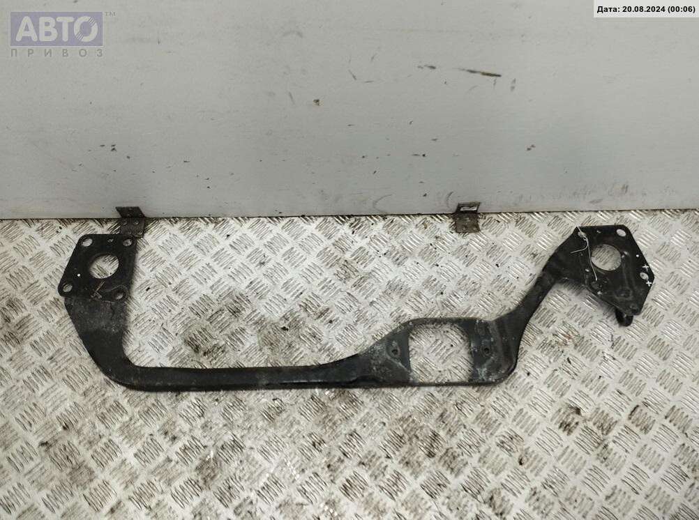 Балка под радиатор к Audi A4 1994