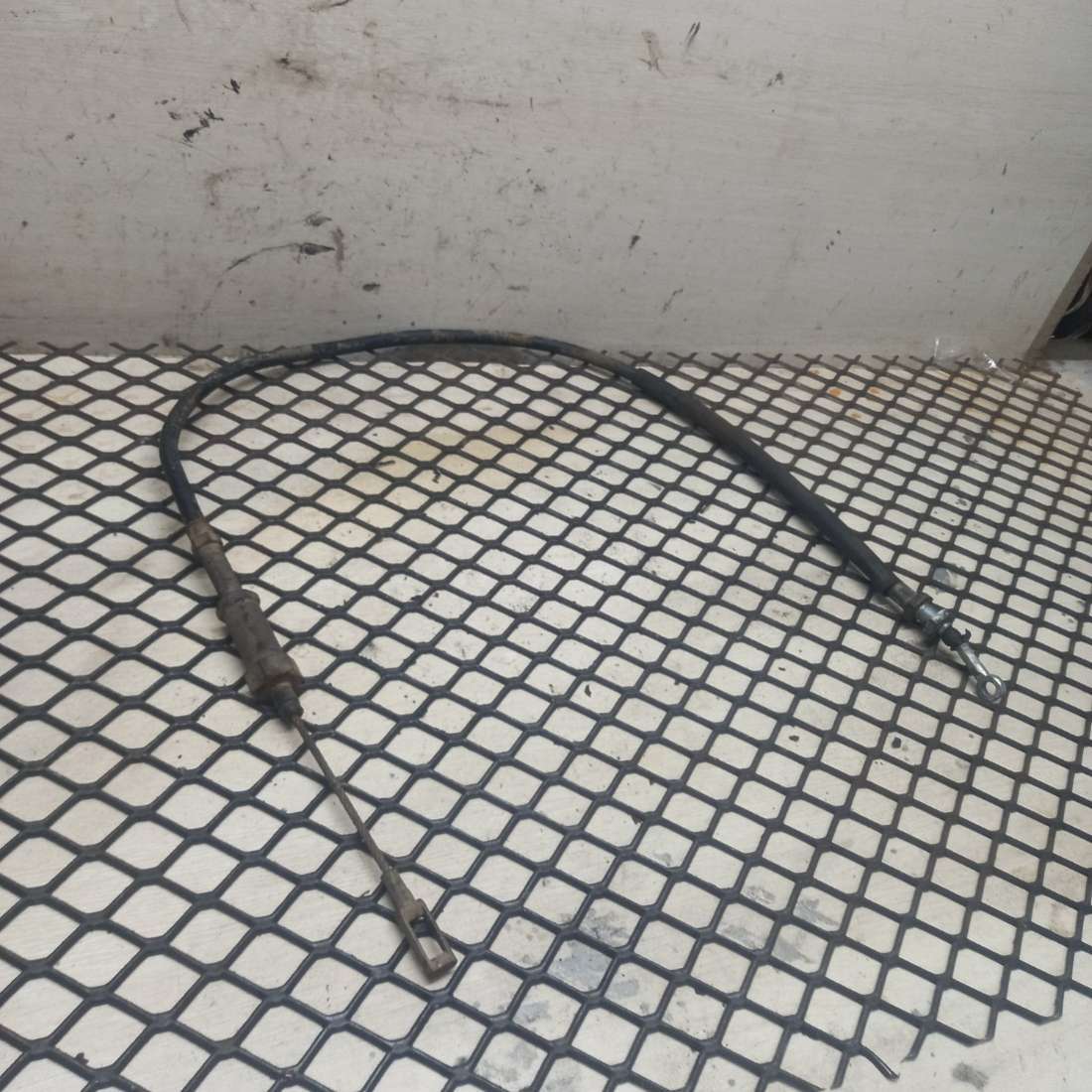 Трос сцепления к Citroen Jumpy 2001