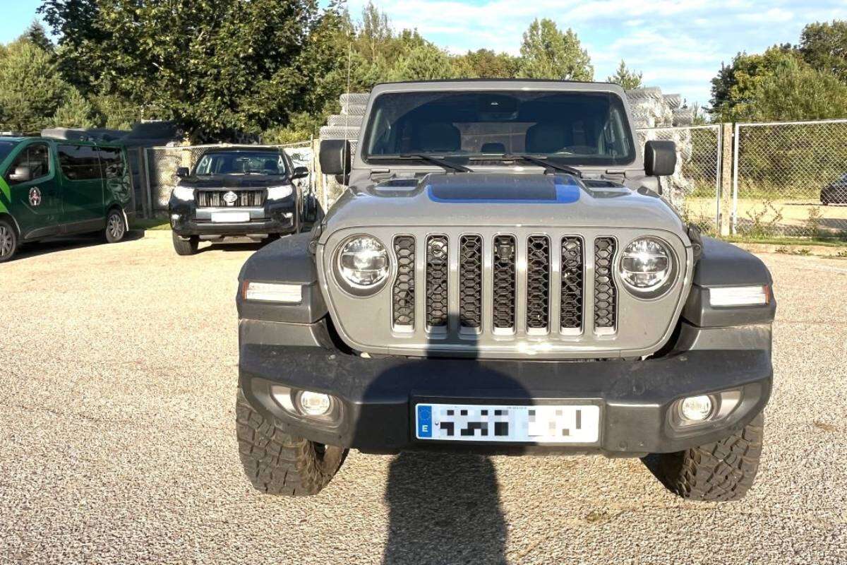 Испанец въезжал в Беларусь на подозрительном Jeep Wrangler