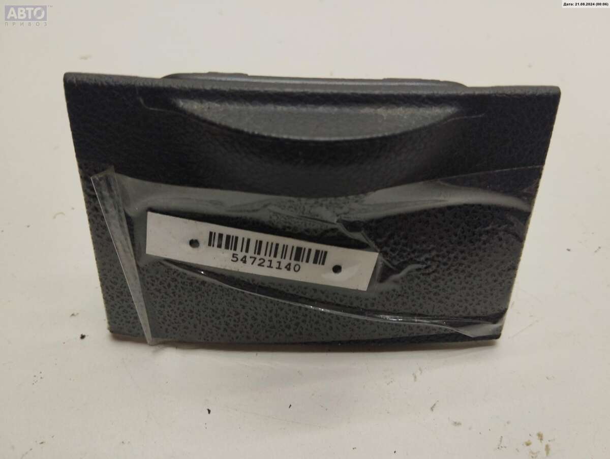 Пепельница к Ford Mondeo 2004