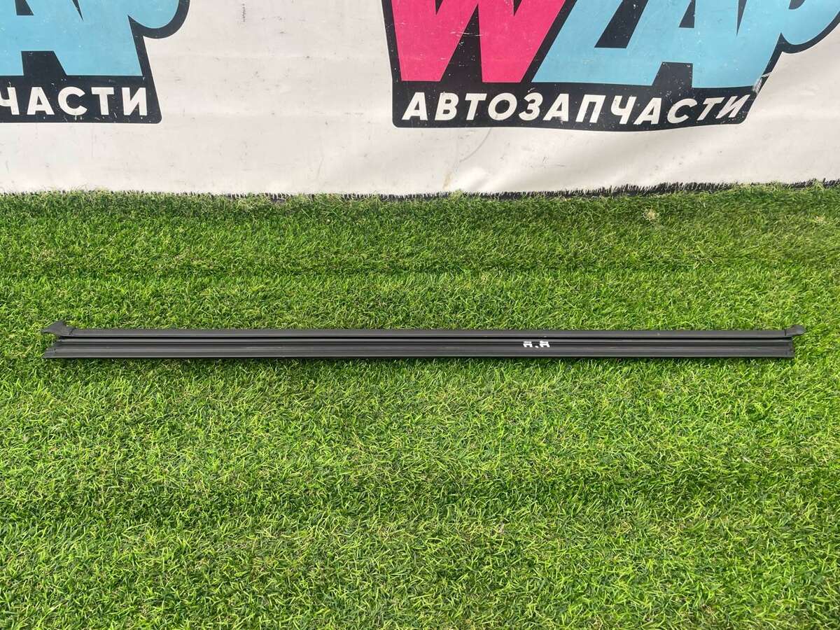 Уплотнитель к Volkswagen Jetta 2019