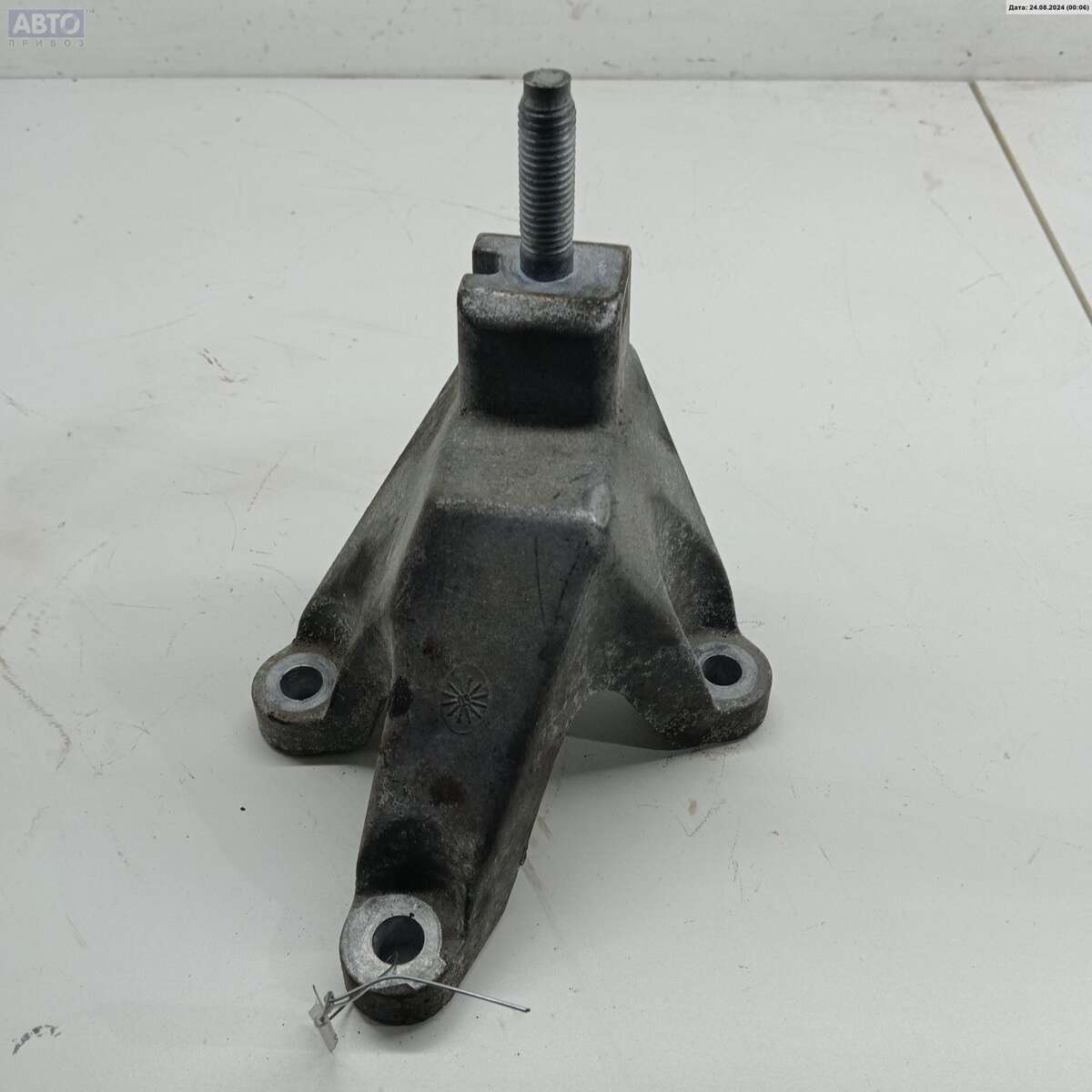 Кронштейн КПП к Ford Focus 2003