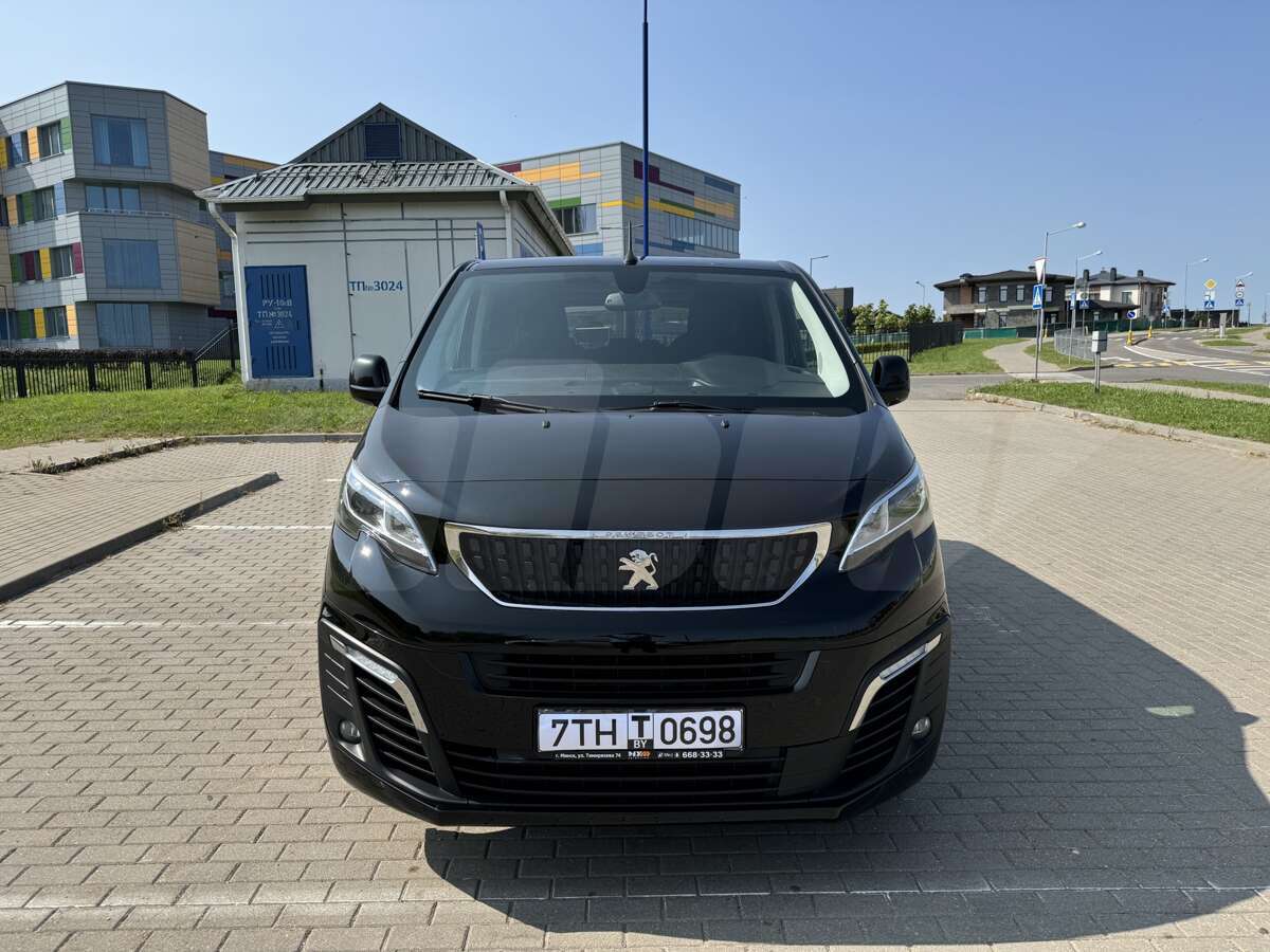 Peugeot Traveller I, 2017