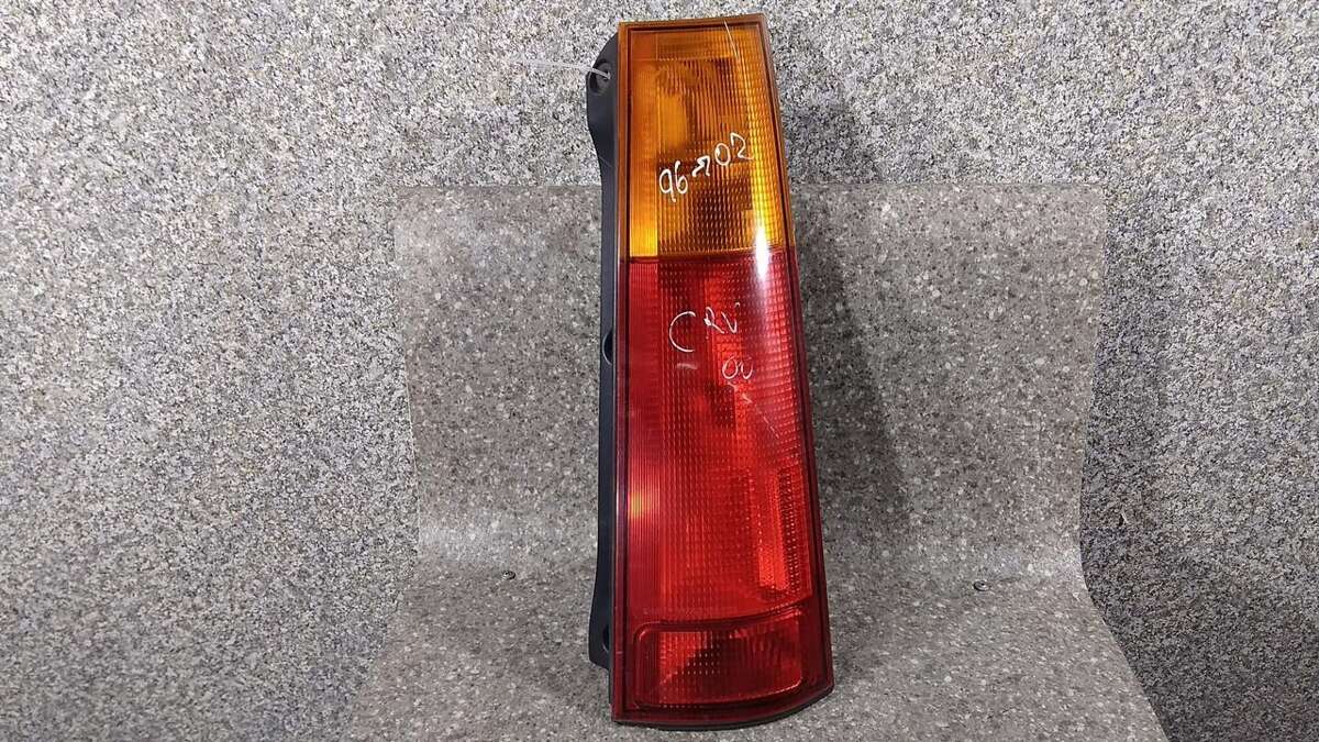 Фонарь задний правый к Honda CR-V 1999