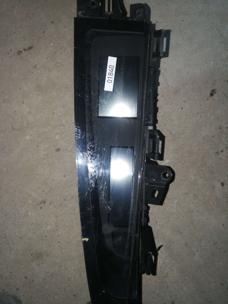 Монитор к Mazda 3 2009