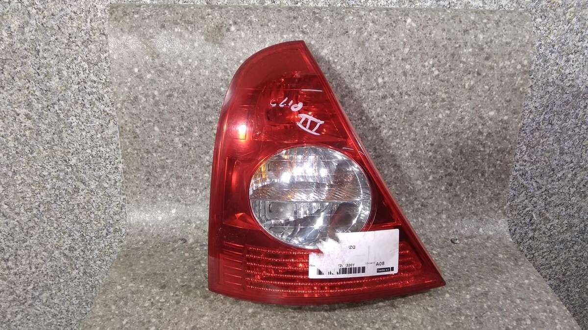 Фонарь задний левый к Renault Clio 2003