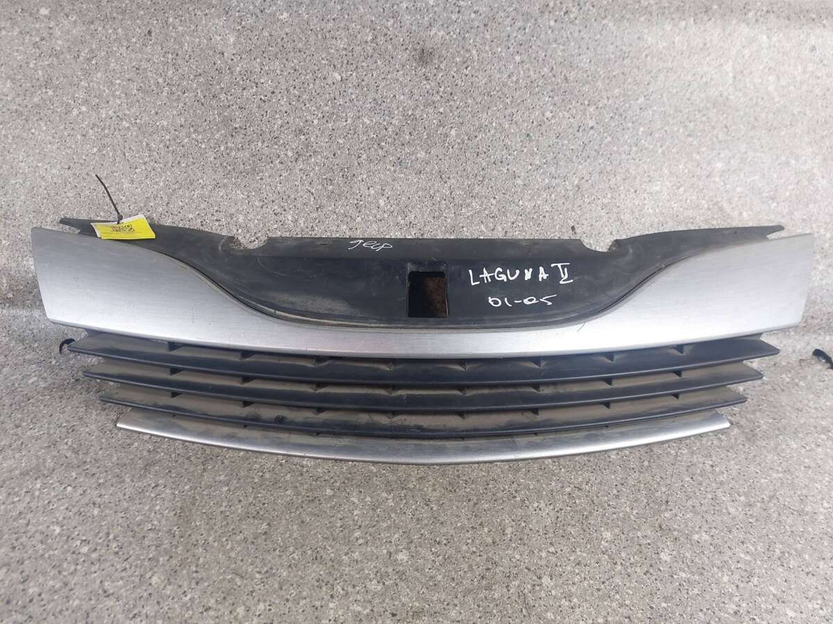 Решетка радиатора к Renault Laguna 2003