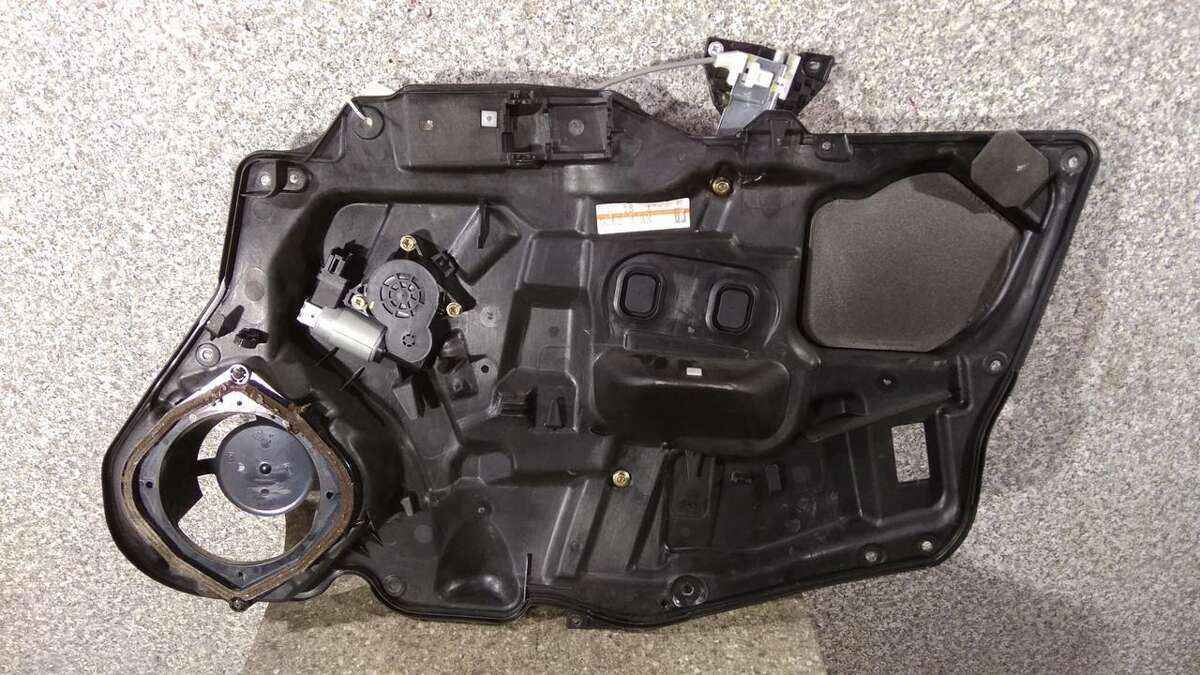 Стеклоподъемник передний правый к Mazda 6 2005
