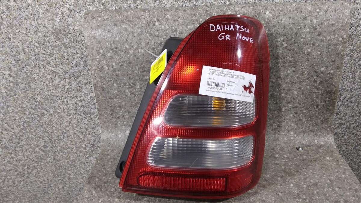 Фонарь задний правый к Daihatsu Gran Move 2001