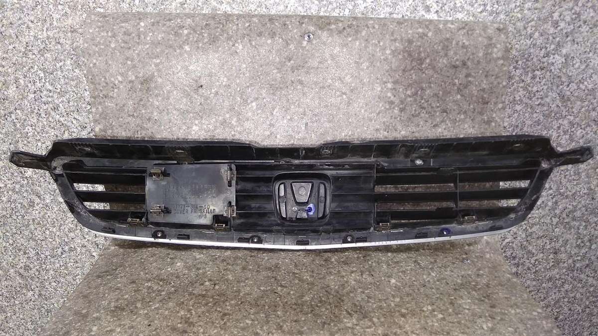Решетка радиатора к Honda Civic 1997
