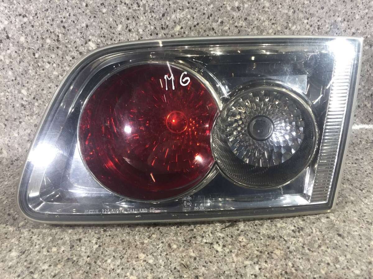Фонарь крышки багажника правый к Mazda 6 2004