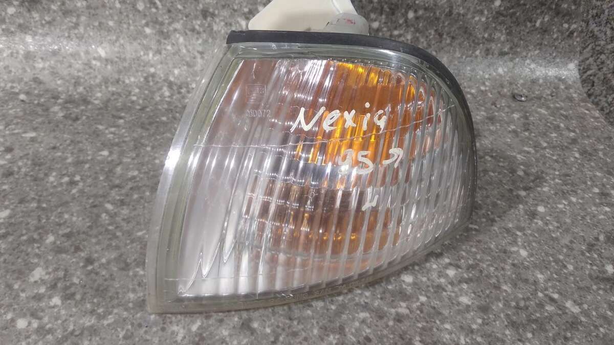 Поворотник левый к Daewoo Nexia 1997