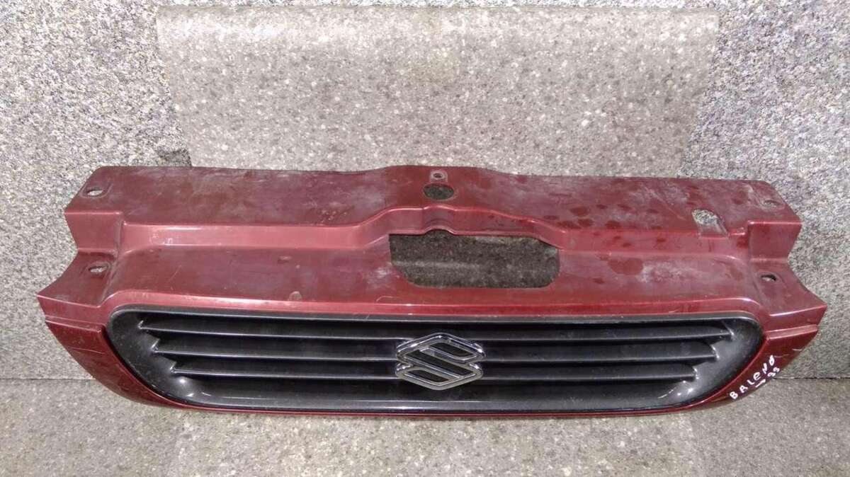 Решетка радиатора к Suzuki Baleno 1997