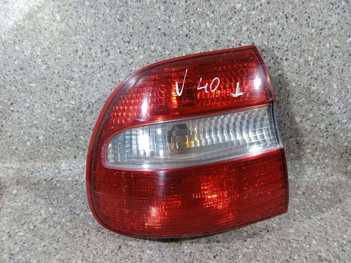 Фонарь задний левый к Volvo V40 2002