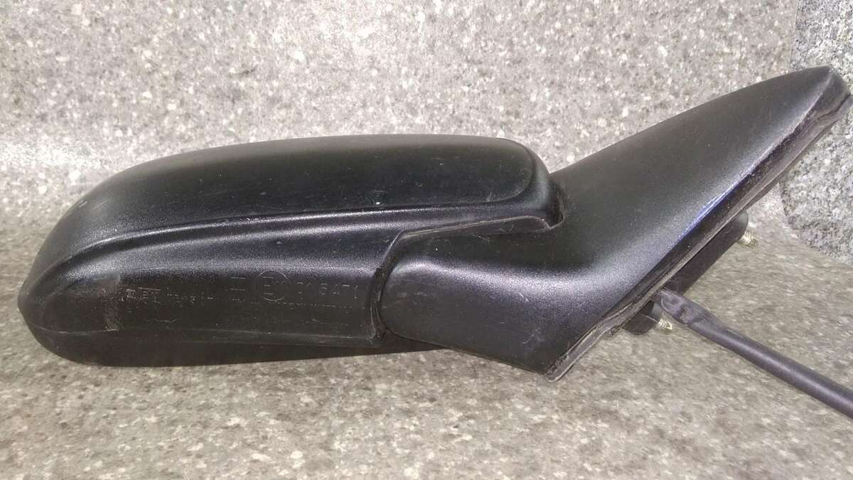Зеркало наружное правое к Mazda Demio 1999