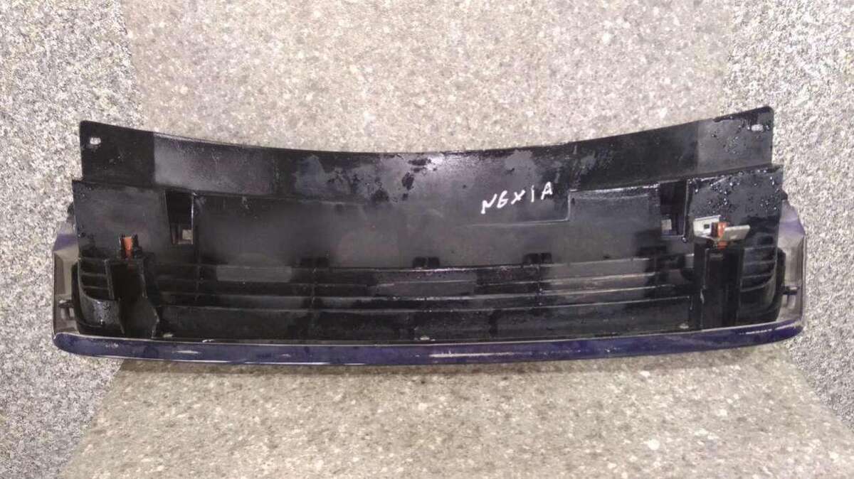 Решетка радиатора к Daewoo Nexia 1997