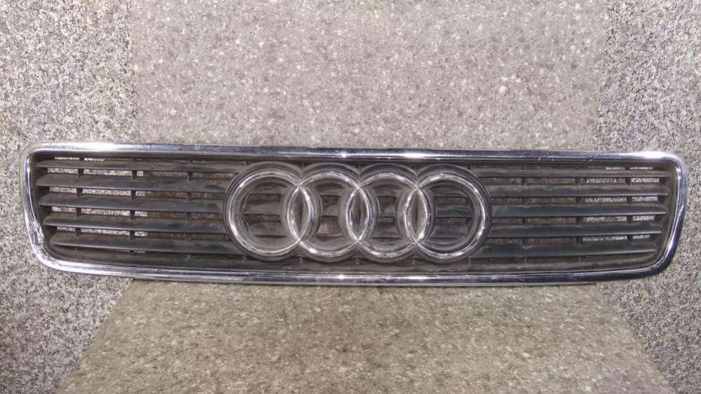 Решетка радиатора к Audi A4 1997