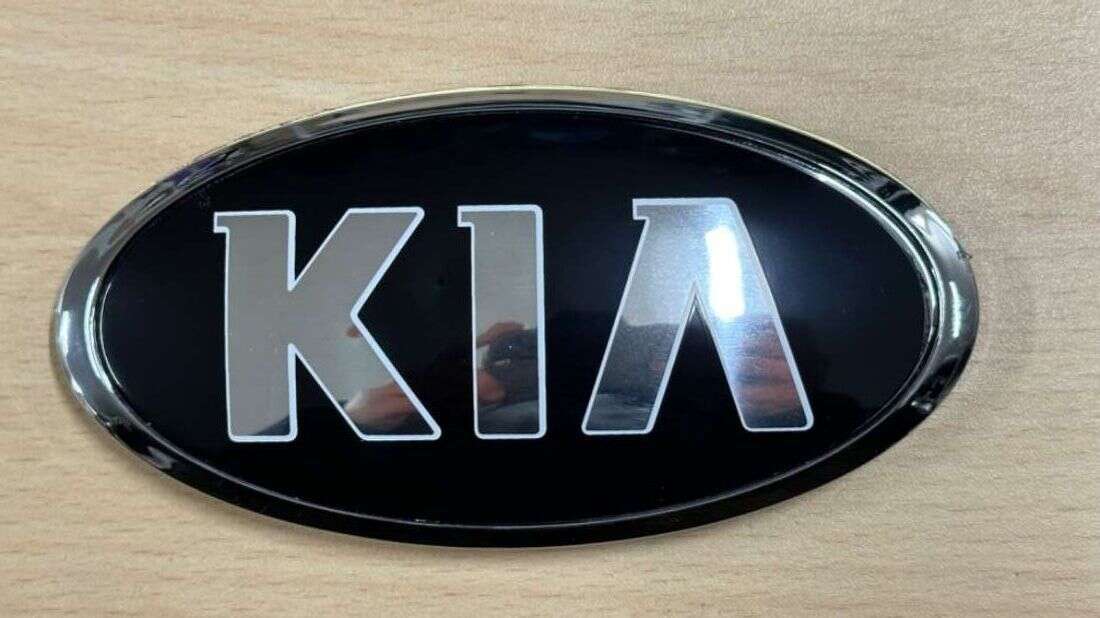 Эмблема к Kia Rio 2018