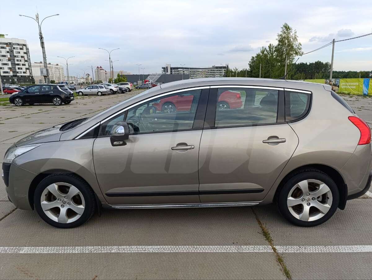 Peugeot 3008 I, 2011