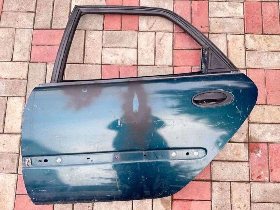 Ручка наружная задняя левая к Renault Laguna 1997